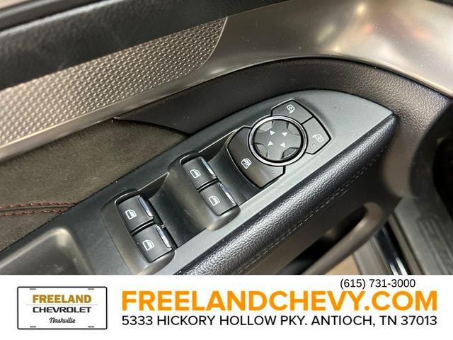 Photo of 2018 Shadow Black Ford Explorer