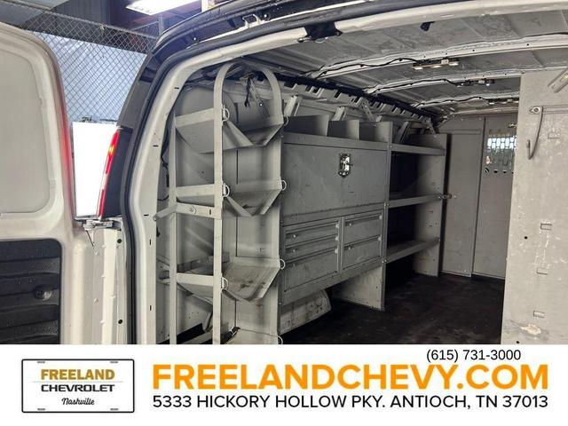 Photo of 2022 Summit White GMC Savana 2500