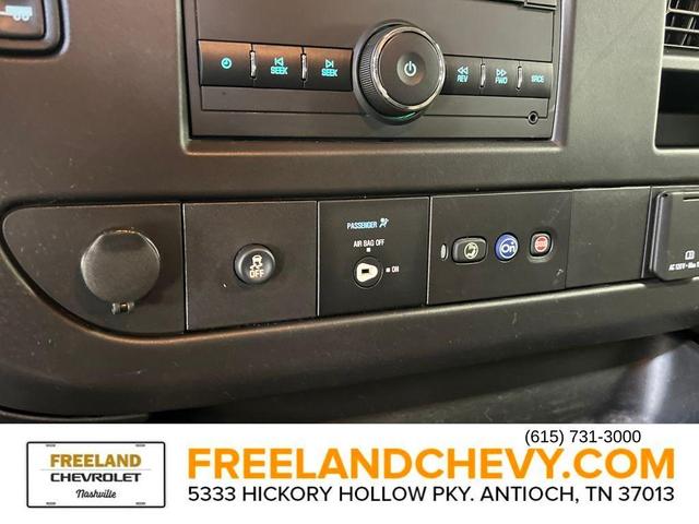 Photo of 2022 Summit White GMC Savana 2500