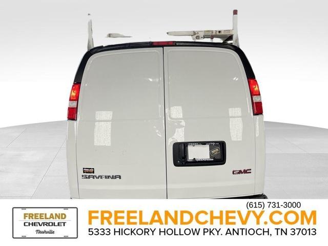 Photo of 2022 Summit White GMC Savana 2500
