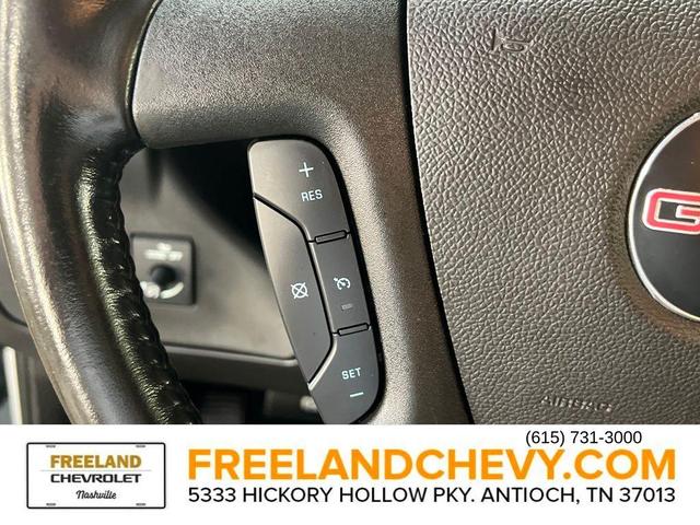 Photo of 2022 Summit White GMC Savana 2500