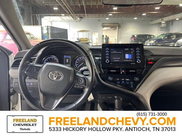 Photo of 2021 White Toyota Camry