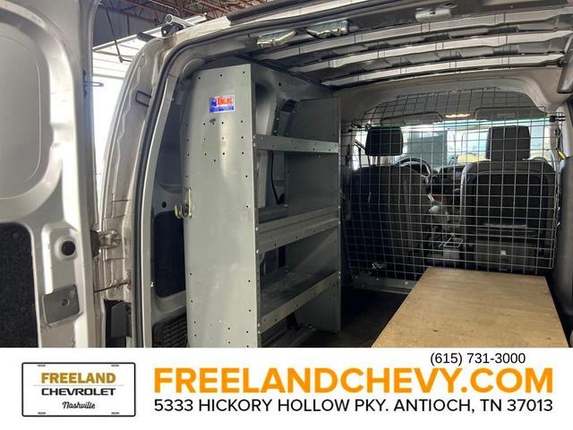 Photo of 2019 Brilliant Silver Metallic Nissan NV200