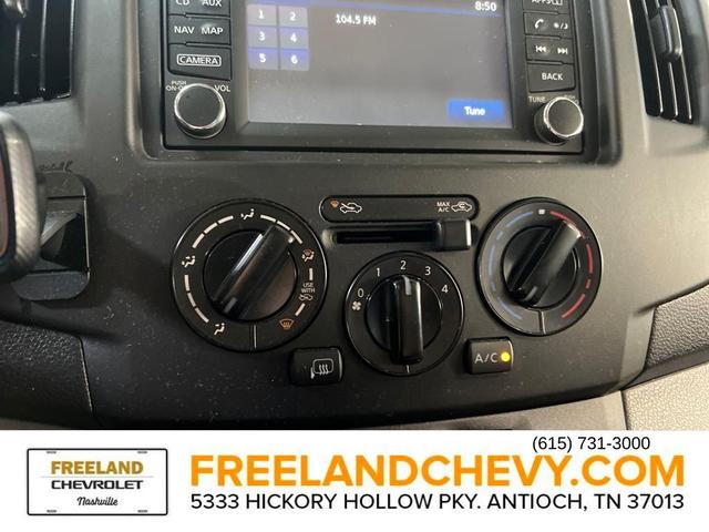 Photo of 2019 Brilliant Silver Metallic Nissan NV200
