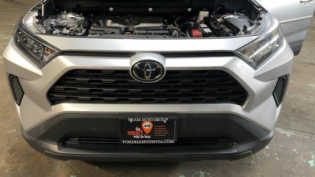 Photo of 2019 Silver Sky Metallic Toyota RAV4