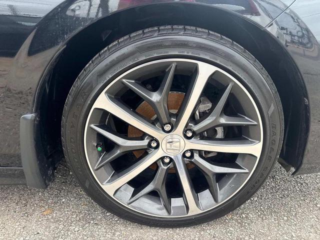 Photo of 2024 Crystal Black Pearl Honda Civic
