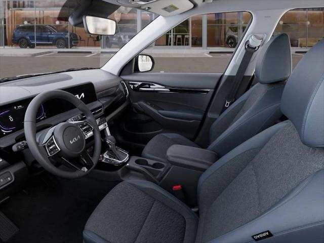 Photo of 2025 Gravity Gray Kia Seltos
