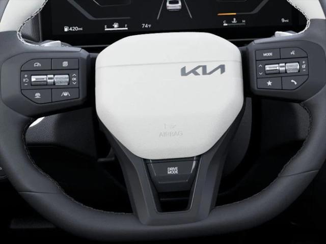 Photo of 2025 Currant Red Kia K4