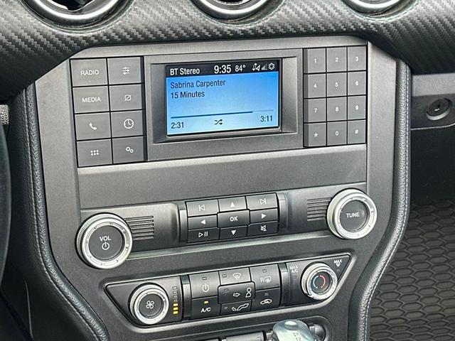Photo of 2023 Iconic Silver Metallic Ford Mustang