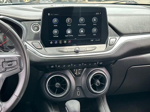 Photo of 2023 Blue Glow Metallic Chevrolet Blazer