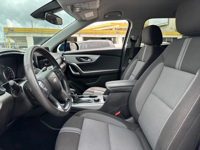 Photo of 2023 Blue Glow Metallic Chevrolet Blazer