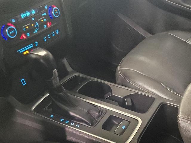 Photo of 2017 Orange Ford Escape