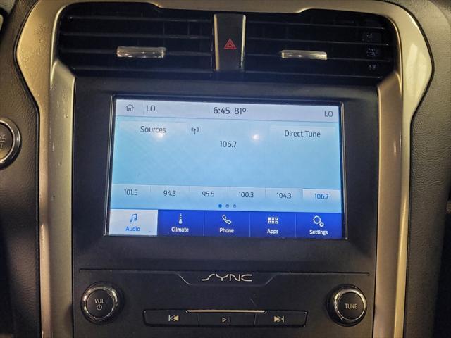 Photo of 2020 Iconic Silver Metallic Ford Fusion
