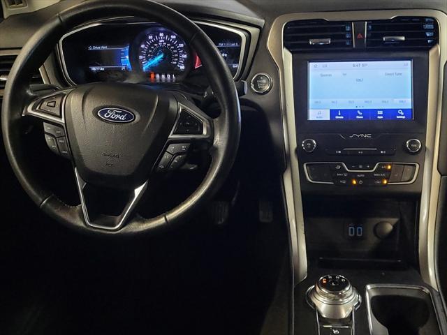 Photo of 2020 Iconic Silver Metallic Ford Fusion