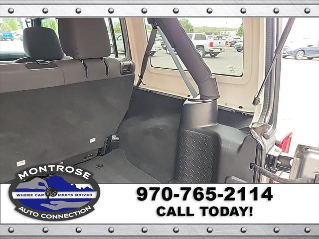 Photo of 2015 Billet Silver Metallic Clearcoat Jeep Wrangler Unlimited