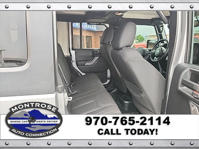 Photo of 2015 Billet Silver Metallic Clearcoat Jeep Wrangler Unlimited