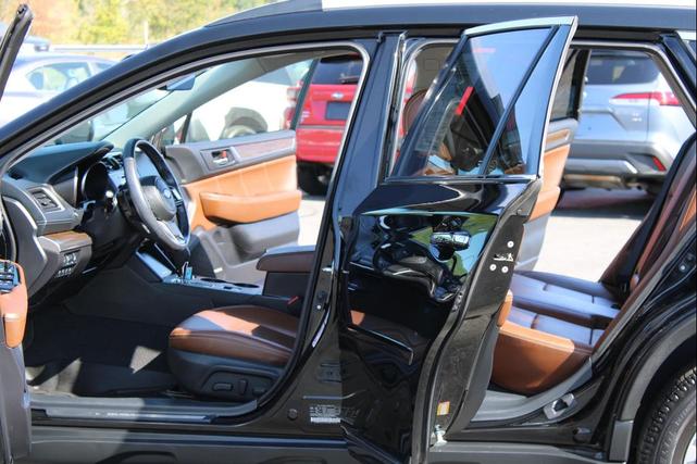 Photo of 2019 Crystal Black Silica Subaru Outback