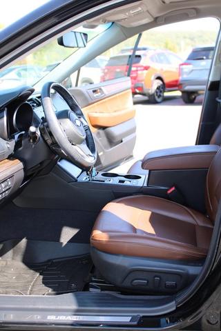Photo of 2019 Crystal Black Silica Subaru Outback
