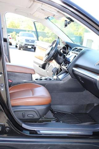 Photo of 2019 Crystal Black Silica Subaru Outback