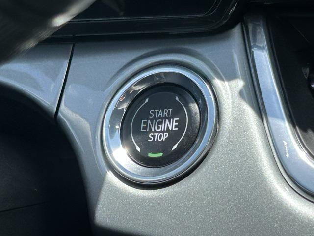Photo of 2025 Mosaic Black Metallic Chevrolet Trax