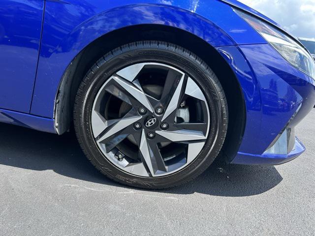 Photo of 2022 Intense Blue Hyundai ELANTRA