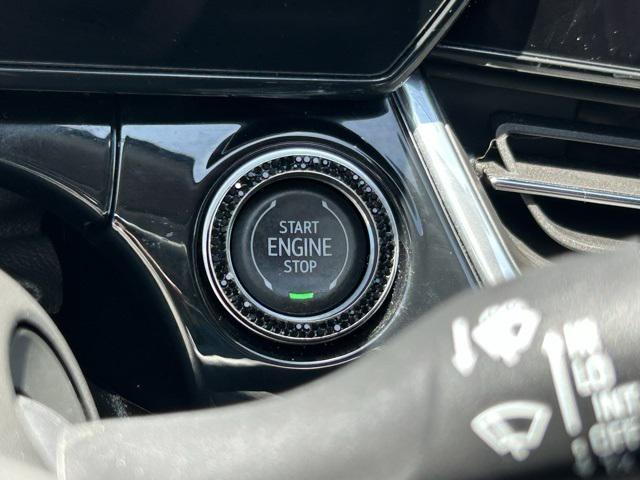 Photo of 2024 Mosaic Black Metallic Chevrolet Trax