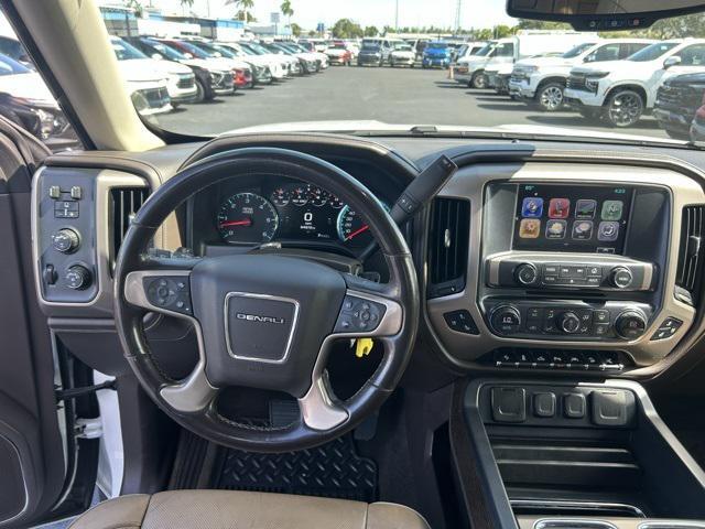 Photo of 2018 White Frost Tricoat GMC Sierra 1500