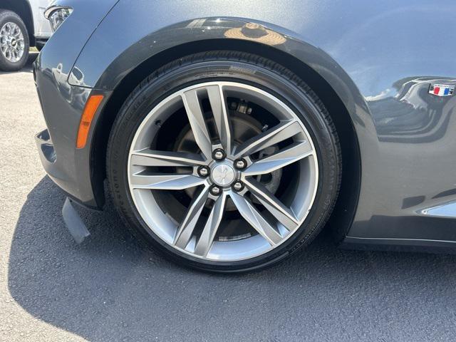 Photo of 2018 Nightfall Gray Metallic Chevrolet Camaro
