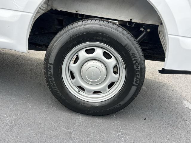 Photo of 2019 Oxford White Ford F-150