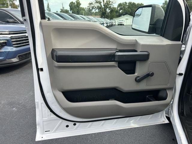 Photo of 2019 Oxford White Ford F-150