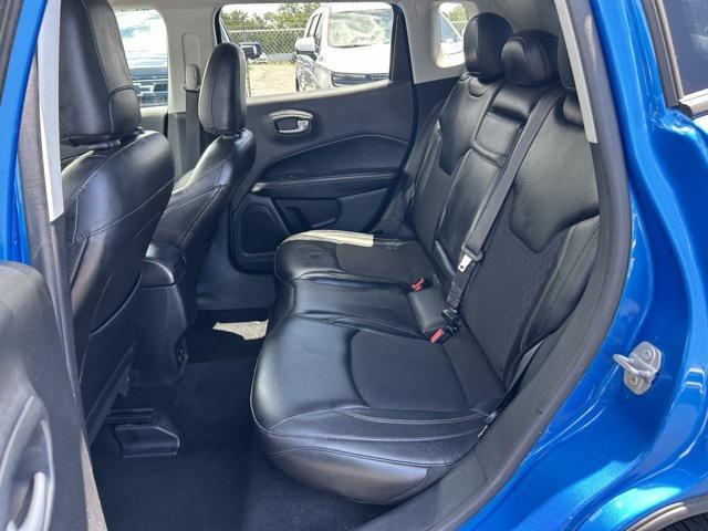 Photo of 2018 Laser Blue Pearlcoat Jeep Compass