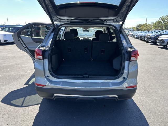 Photo of 2024 Sterling Gray Metallic Chevrolet Equinox