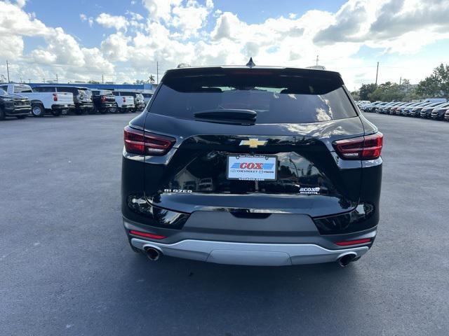 Photo of 2023 Black Chevrolet Blazer