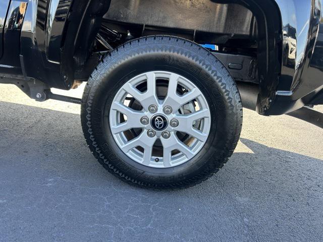 Photo of 2024 Black Toyota Tacoma