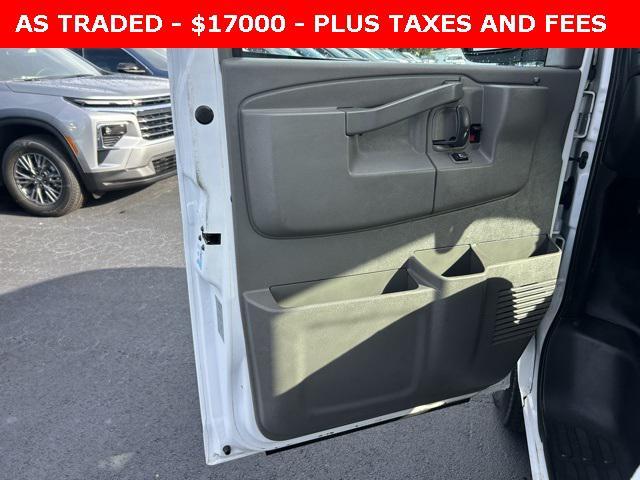 Photo of 2020 Summit White Chevrolet Express 2500