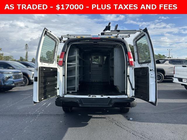 Photo of 2020 Summit White Chevrolet Express 2500