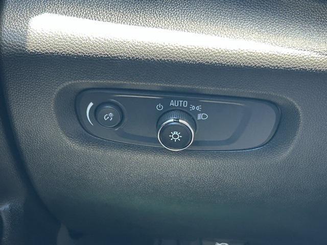 Photo of 2024 Sterling Gray Metallic Chevrolet Traverse