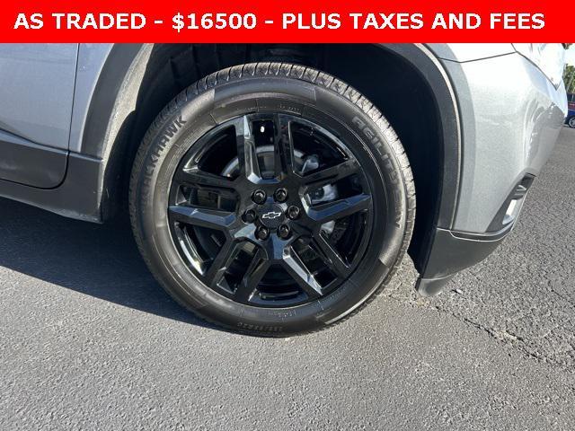 Photo of 2021 Satin Steel Metallic Chevrolet Traverse