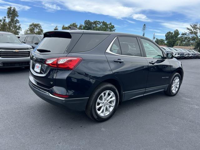 Photo of 2021 Midnight Blue Metallic Chevrolet Equinox