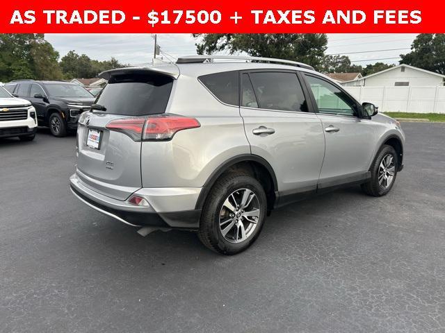 Photo of 2017 Silver Sky Metallic Toyota RAV4