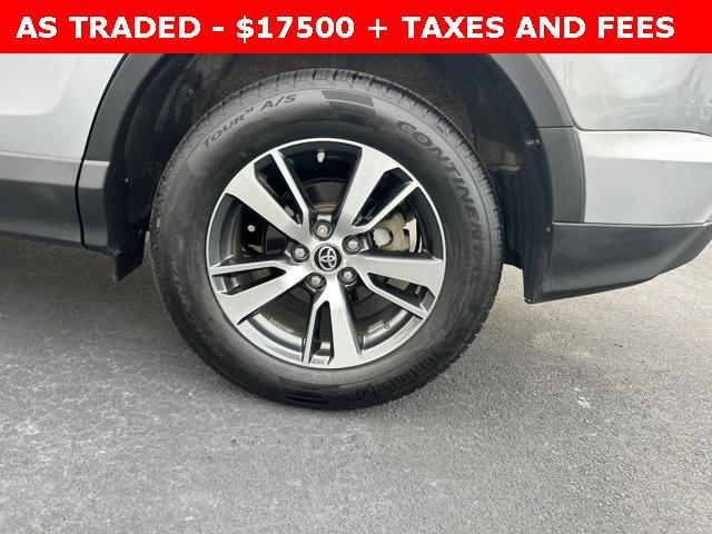 Photo of 2017 Silver Sky Metallic Toyota RAV4