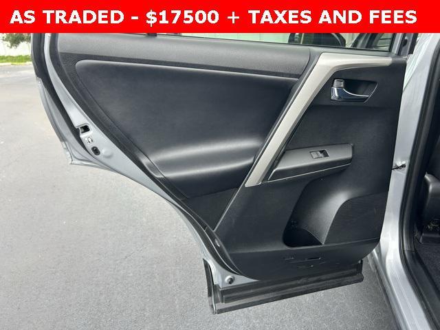 Photo of 2017 Silver Sky Metallic Toyota RAV4