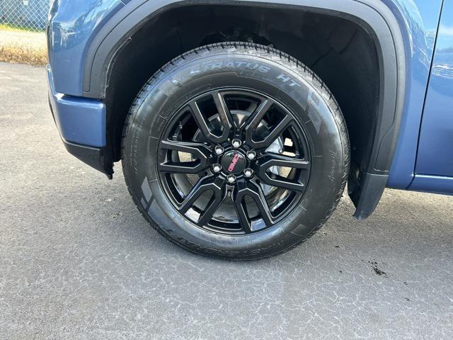 Photo of 2024 Downpour Metallic GMC Sierra 1500