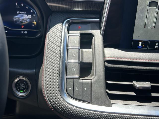Photo of 2022 Summit White Chevrolet Tahoe