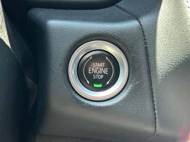 Photo of 2022 Summit White Chevrolet Tahoe