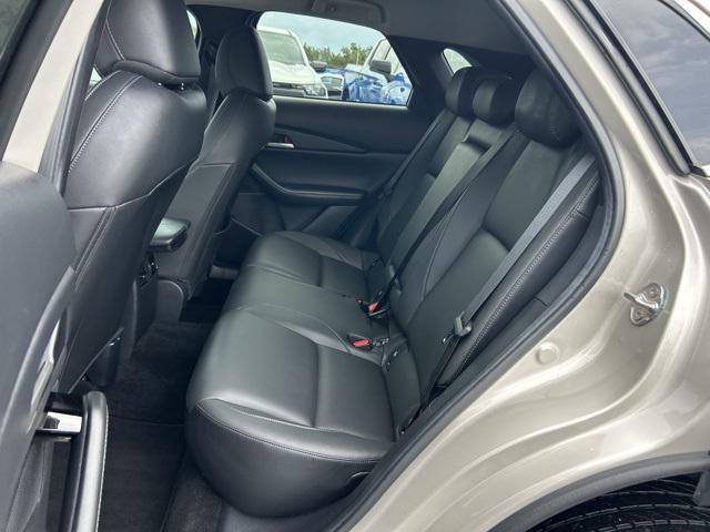 Photo of 2024 Platinum Quartz Metallic Mazda CX-30