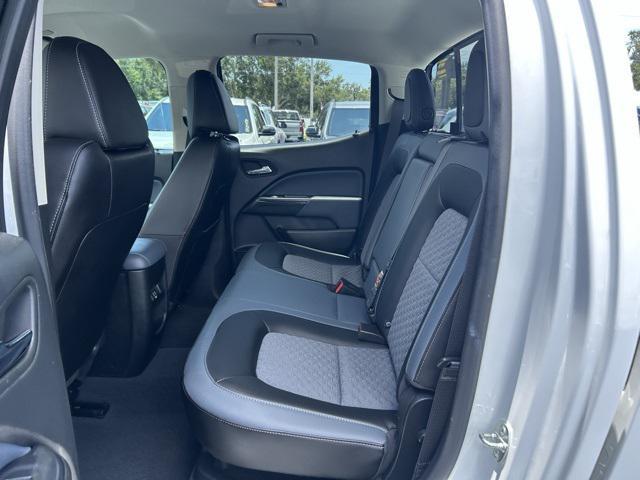 Photo of 2022 Summit White Chevrolet Colorado