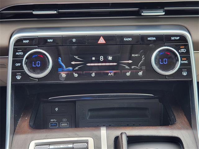 Photo of 2023 Adriatic Blue Genesis GV80