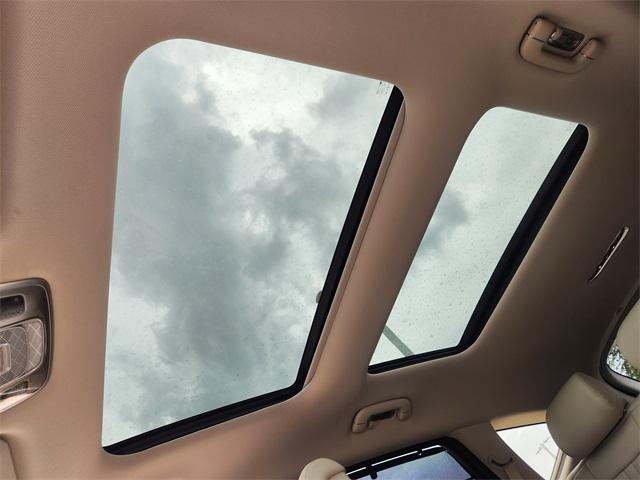Photo of 2023 Adriatic Blue Genesis GV80