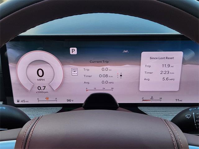 Photo of 2026 Vik Black Genesis GV80